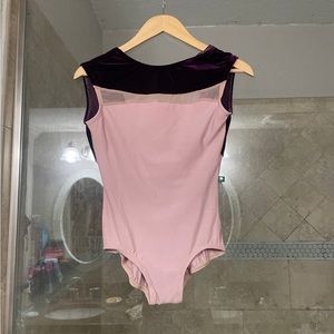 Luckyleo leotard
